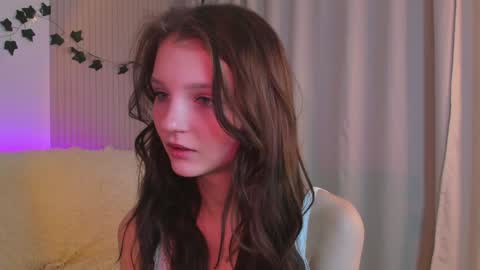 Lisa  online show from January 2025 03:20:01 AM