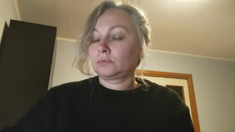 Snapshot of edithmanning chatting on May 2026 05:50:02 PM edithmanning online show from May 2026 05:50:02 PM