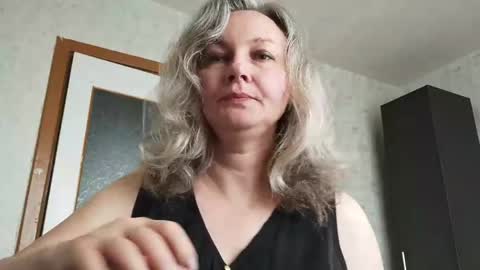Snapshot of edithmanning chatting on May 2026 07:05:01 AM edithmanning online show from May 2026 07:05:01 AM