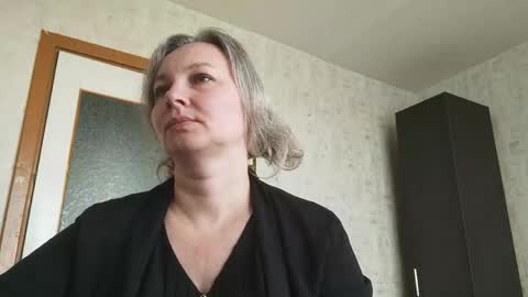 Snapshot of edithmanning chatting on May 2026 05:48:01 AM edithmanning online show from May 2026 05:48:01 AM