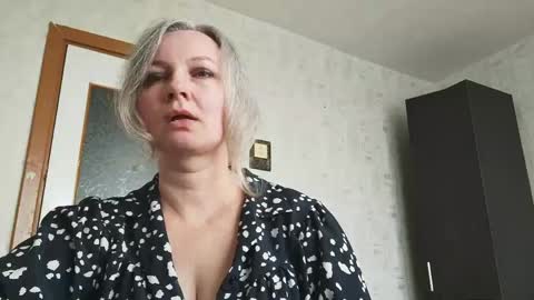 Snapshot of edithmanning chatting on May 2026 06:09:01 AM edithmanning online show from May 2026 06:09:01 AM
