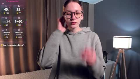 Nikki online show from January 2026 01:10:02 AM