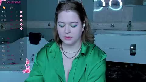 ednaadamse online show from April 2026 08:17:02 AM