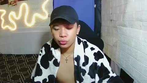 urasian chub online show from November 2025 09:45:01 AM