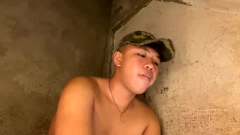 Snapshot of edrianburca052 chatting on April 2026 10:29:02 PM urasian chub online show from April 2026 10:29:02 PM