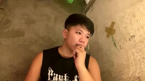 Snapshot of edrianburca052 chatting on April 2026 06:08:02 PM urasian chub online show from April 2026 06:08:02 PM