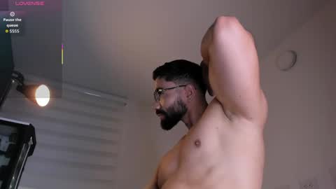 Snapshot of edrick_walton chatting on May 2026 12:12:02 PM edrick online show from May 2026 12:12:02 PM