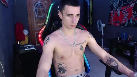 Eduar online show from December 2024 04:36:01 PM