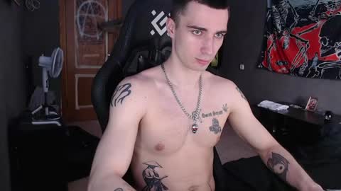 Snapshot of eduard_loveee chatting on May 2026 10:23:01 AM Eduar online show from May 2026 10:23:01 AM