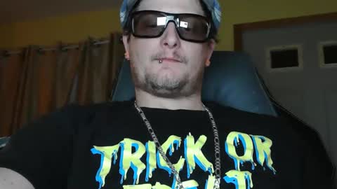 Snapshot of edwardaims_2please chatting on December 2025 03:33:01 AM edwardaims_2please online show from December 2025 03:33:01 AM