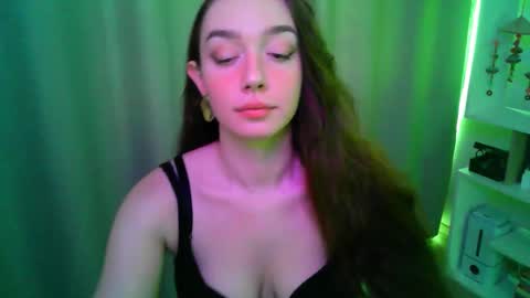 effie_balconii online show from March 2026 12:42:02 PM