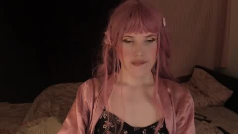 Effie Mur online show from December 2024 03:58:01 PM