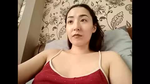 Snapshot of effy007 chatting on May 2026 12:13:02 PM Effy online show from May 2026 12:13:02 PM