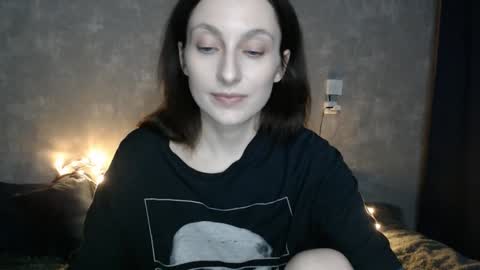 Snapshot of effy_gray chatting on January 2025 02:21:02 AM Anna online show from January 2025 02:21:02 AM