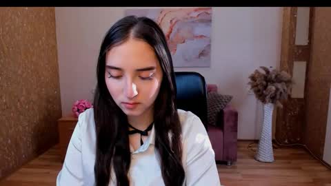 Snapshot of effy_royse chatting on February 2026 06:36:02 AM Effy Royse online show from February 2026 06:36:02 AM