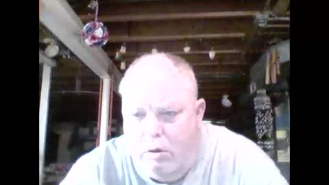 Snapshot of efriff chatting on May 2026 10:54:01 AM efriff online show from May 2026 10:54:01 AM