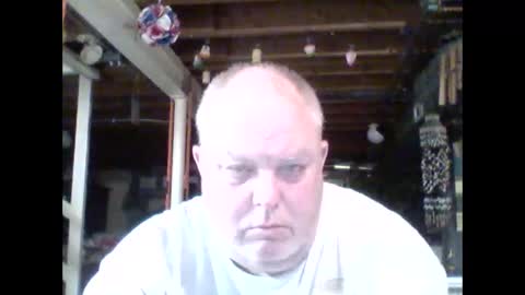 Snapshot of efriff chatting on May 2026 02:18:02 AM efriff online show from May 2026 02:18:02 AM