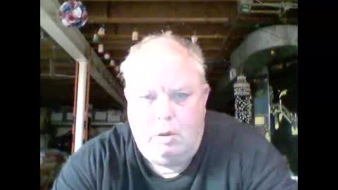 Snapshot of efriff chatting on June 2026 11:15:02 AM efriff online show from June 2026 11:15:02 AM