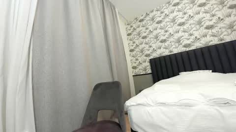 Erik and Alice online show from February 2025 02:44:02 AM