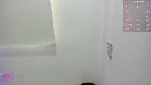 Snapshot of eidan_tay chatting on April 2026 11:48:01 AM eidan_tay online show from April 2026 11:48:01 AM