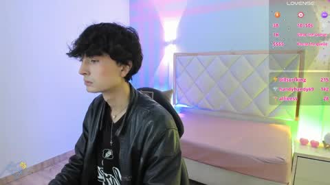 Snapshot of eidan_tay chatting on April 2026 11:48:01 AM eidan_tay online show from April 2026 11:48:01 AM