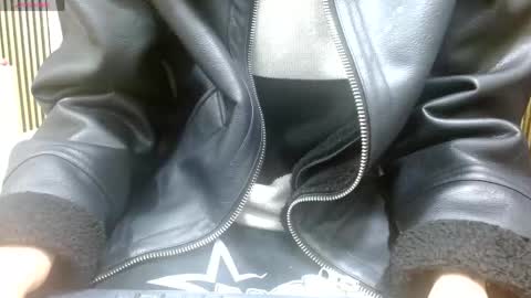 eidan_tay online show from May 2026 12:23:01 PM
