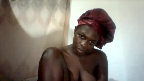 Snapshot of eileen_en chatting on April 2026 02:32:01 AM eileen_en online show from April 2026 02:32:01 AM