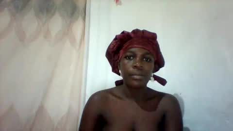 Snapshot of eileen_en chatting on May 2026 07:19:01 PM eileen_en online show from May 2026 07:19:01 PM