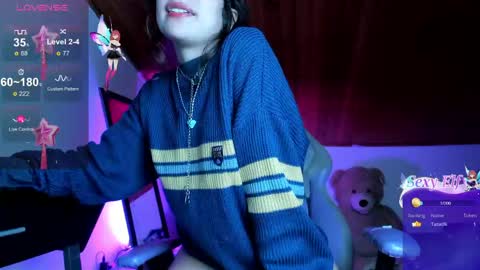 Snapshot of eileen_pinkman chatting on April 2026 04:37:02 AM eileen_pinkman online show from April 2026 04:37:02 AM