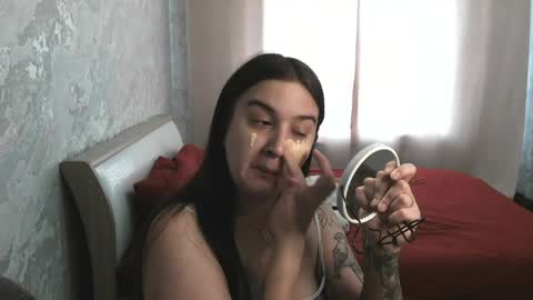 Lina online show from April 2026 08:14:01 AM