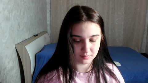 Lina online show from April 2026 08:36:02 PM