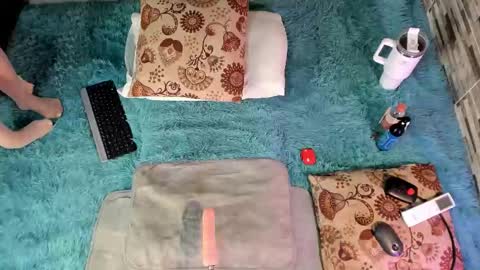 Eilin online show from October 2025 08:31:01 PM