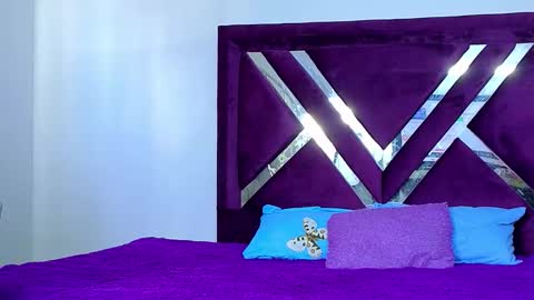 eimy__cute online show from November 2025 07:30:01 PM