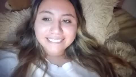 Snapshot of eimy_collin chatting on June 2026 01:39:01 AM EIMY MODEL INDEPENDENT online show from June 2026 01:39:01 AM