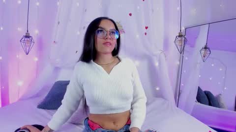 eimy_rosse18 online show from February 2026 12:45:01 PM