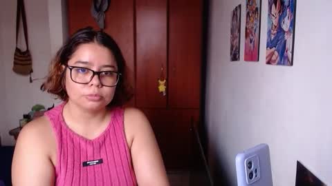 eimy_saenzz online show from February 2026 05:24:01 PM