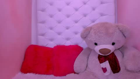 eimy online show from June 2026 02:08:02 PM
