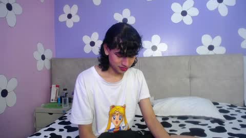 Eimyflorian online show from January 2025 11:46:01 AM