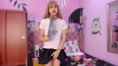 Eimyflorian online show from February 2026 12:03:01 PM