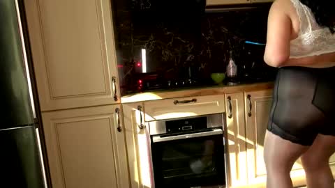 Elena online show from February 2025 09:06:02 AM