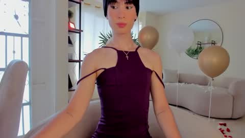 Einyel  online show from February 2025 08:16:02 PM