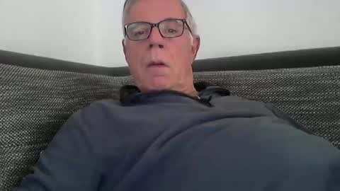 eisbaer1957 online show from December 2024 11:57:02 AM