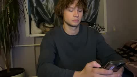 Eitan online show from September 2025 03:01:01 PM