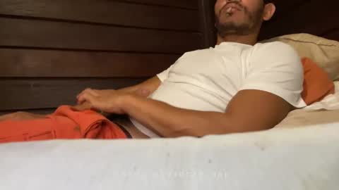 el_papy971 online show from January 2025 11:39:02 PM