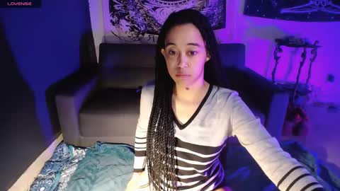 Snapshot of ela_0 chatting on January 2025 05:34:01 AM Ela  Help me reach 100 thumbs up online show from January 2025 05:34:01 AM