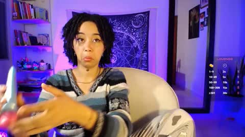 Ela  Help me reach 100 thumbs up online show from March 2026 08:31:01 AM