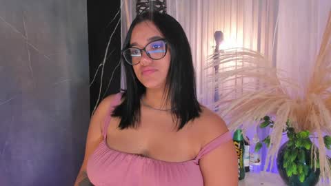 Snapshot of ela_endezz chatting on January 2025 05:32:01 AM online show from January 2025 05:32:01 AM