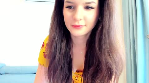Snapshot of elaanna chatting on January 2025 07:46:02 AM Ela online show from January 2025 07:46:02 AM