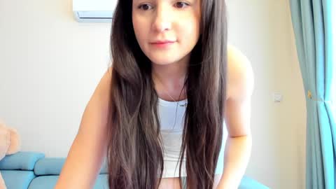 Snapshot of elaanna chatting on September 2025 06:37:02 AM Ela online show from September 2025 06:37:02 AM