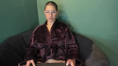 Snapshot of elaine87_ chatting on September 2025 08:14:01 AM elaine87_ online show from September 2025 08:14:01 AM